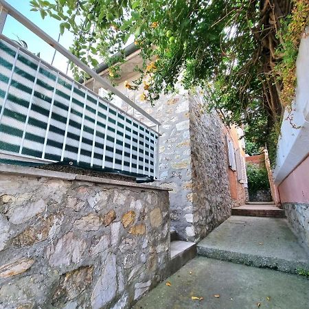 Appartamenti La Terrazza Sulle Ghiaie - Goelba ポルトフェッラーイオ エクステリア 写真