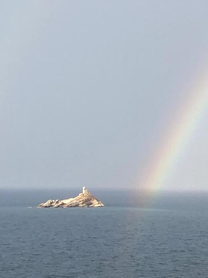 Appartamenti La Terrazza Sulle Ghiaie - Goelba ポルトフェッラーイオ エクステリア 写真