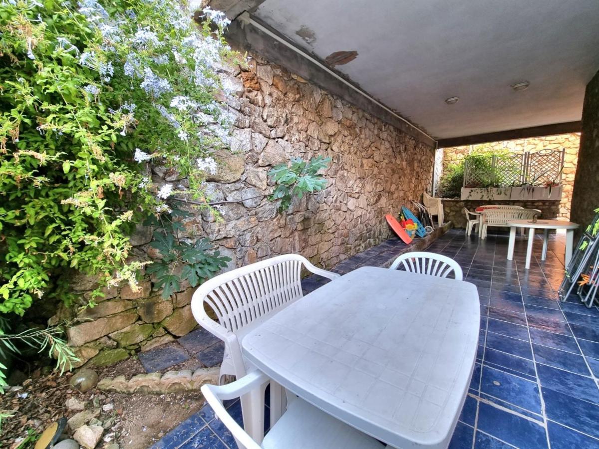 Appartamenti La Terrazza Sulle Ghiaie - Goelba ポルトフェッラーイオ エクステリア 写真