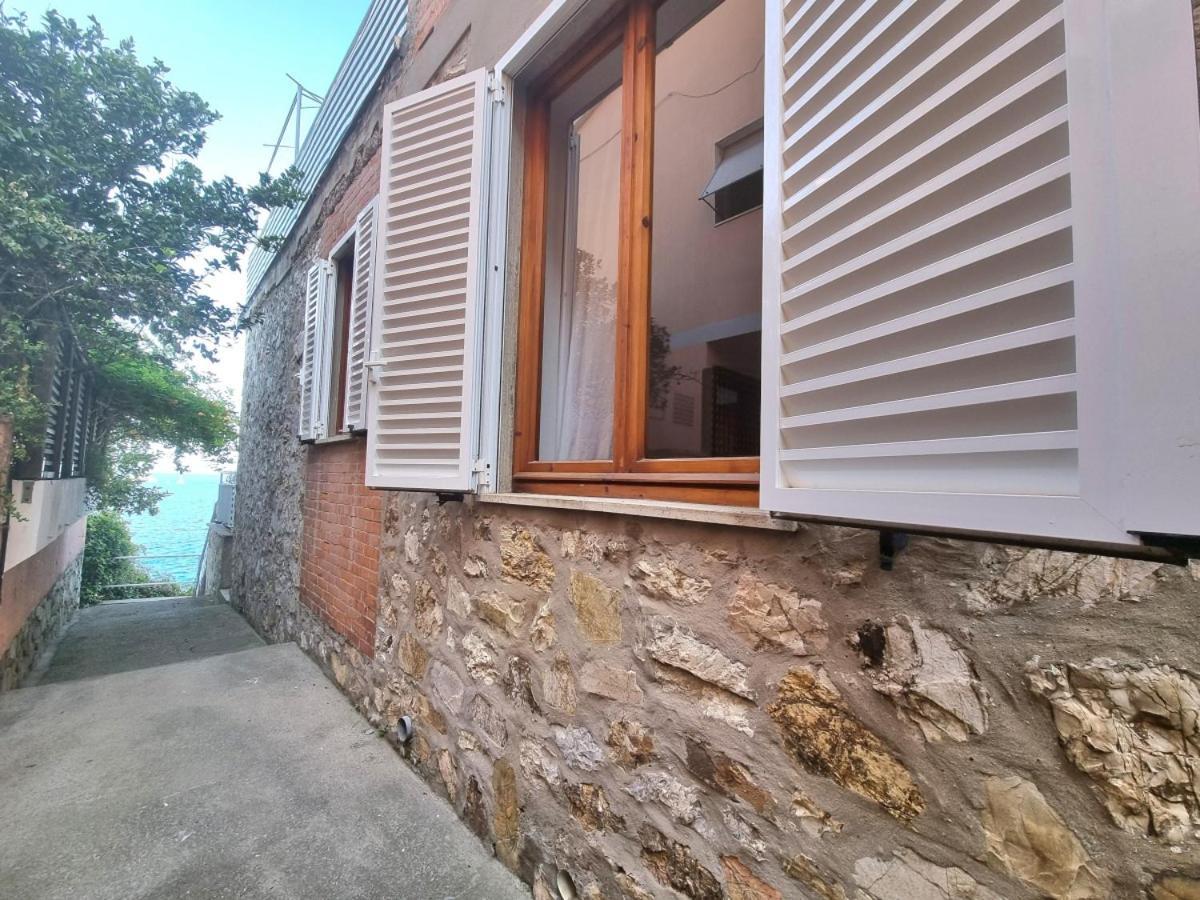 Appartamenti La Terrazza Sulle Ghiaie - Goelba ポルトフェッラーイオ エクステリア 写真