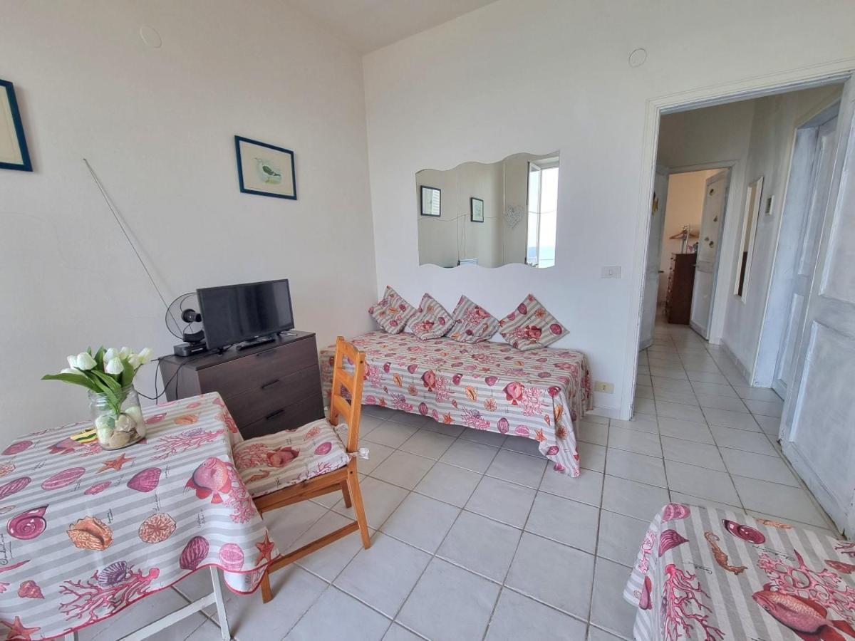 Appartamenti La Terrazza Sulle Ghiaie - Goelba ポルトフェッラーイオ 部屋 写真
